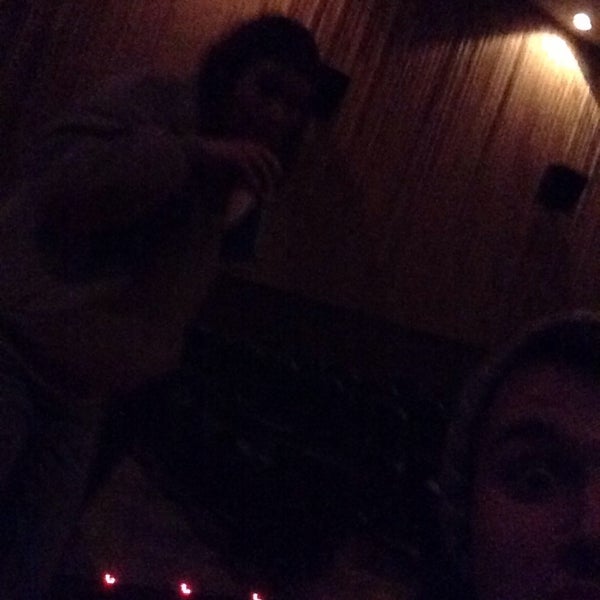 Metro 4 Cinema Hanford, CA