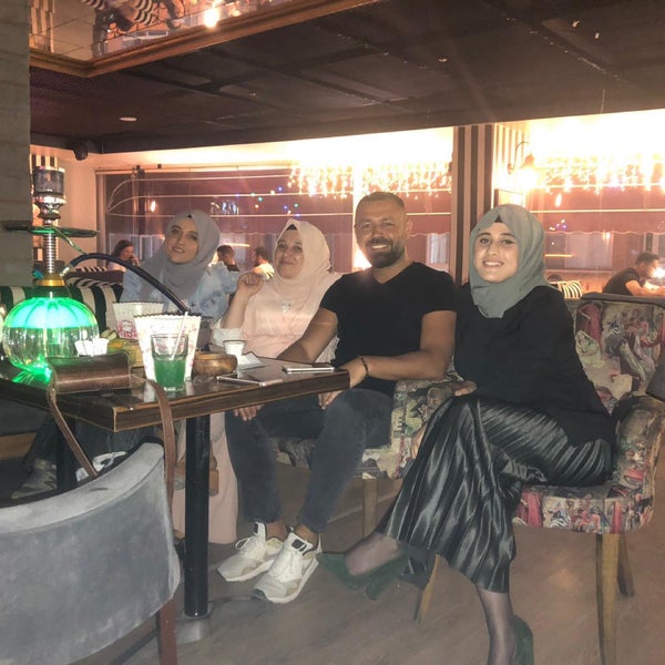 Foto diambil di Medcezir Cafe &amp; Restaurant oleh Betül pada 7/19/2019