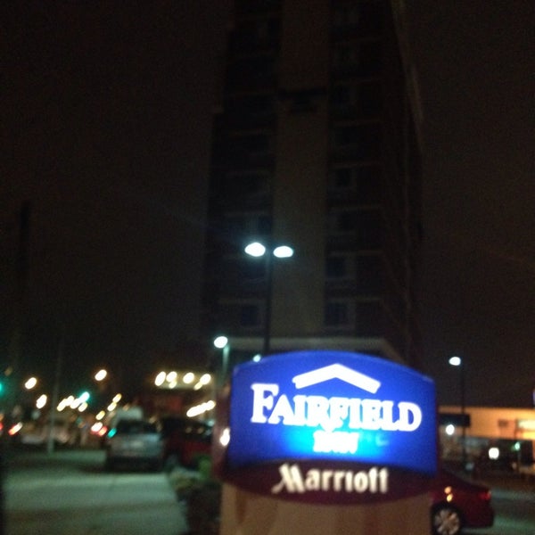 Foto tirada no(a) Fairfield Inn by Marriott New York Long Island City/Manhattan View por Ali A. em 2/24/2014