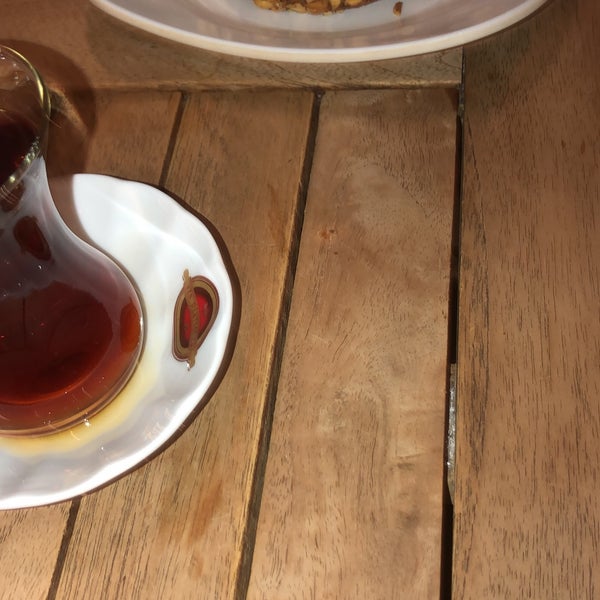 Photo taken at Şen Pastaneleri Cafe &amp; Bistro by Harun S. on 12/31/2019