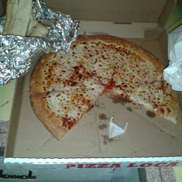 La Pizza Loca Whittier 2 tips from 33 visitors