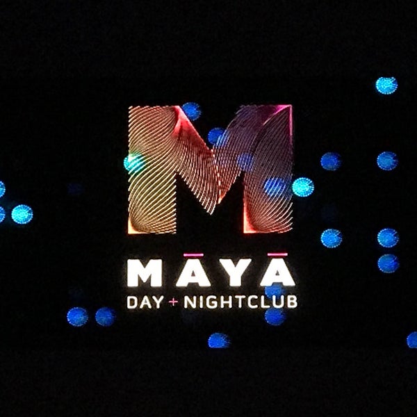 รูปภาพถ่ายที่ Māyā Day + Nightclub โดย Paul J. เมื่อ 5/28/2017