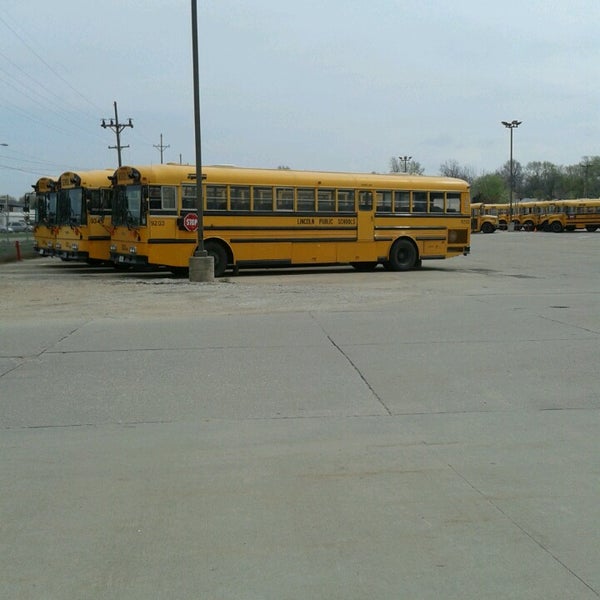 LPS Bus Barn Bus Line