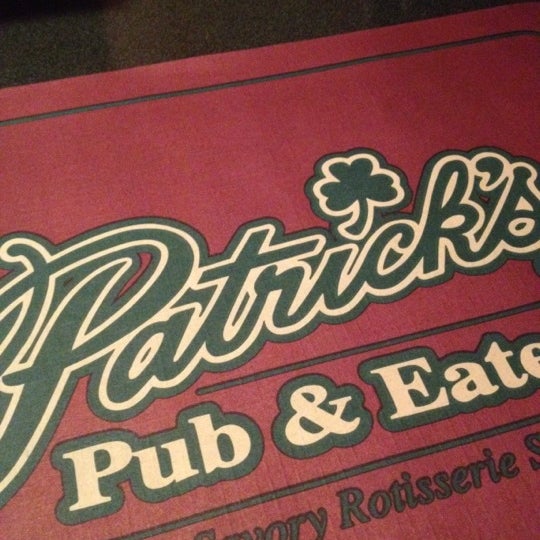 Foto tirada no(a) Patrick&#39;s Pub &amp; Eatery por Tara M. em 10/15/2012