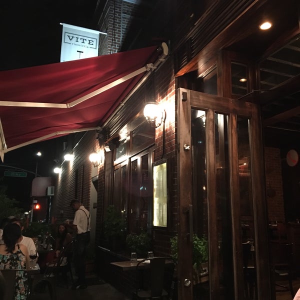 Photo taken at VITE vinosteria by Soyoung H. on 6/26/2017