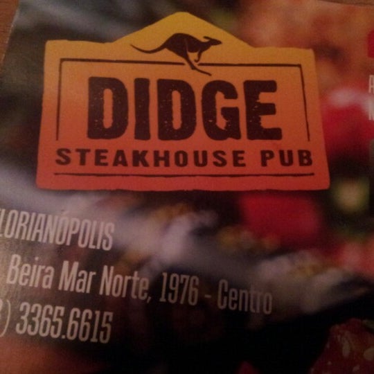 รูปภาพถ่ายที่ Didge Steakhouse Pub โดย Rodrigo A. เมื่อ 12/28/2012