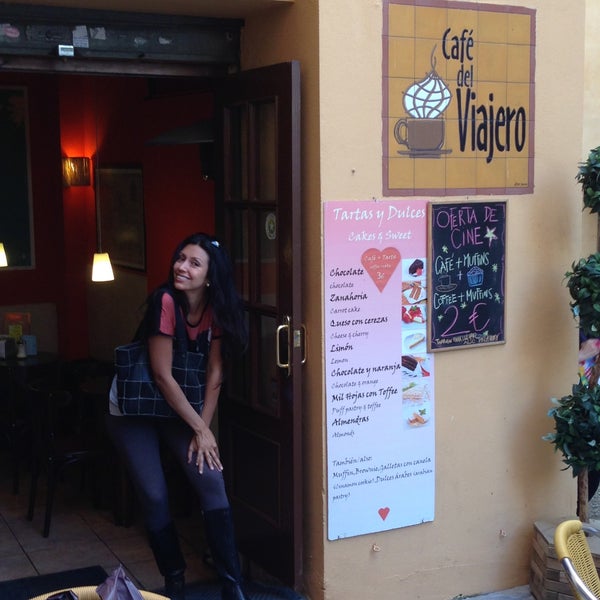 Foto scattata a Café del Viajero da Sergio J. il 4/17/2013