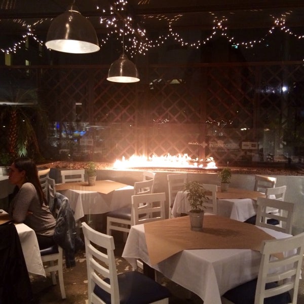 Lucía Pie House & Grill Ciudadela Benalcazar 77 tips de 748 visitantes