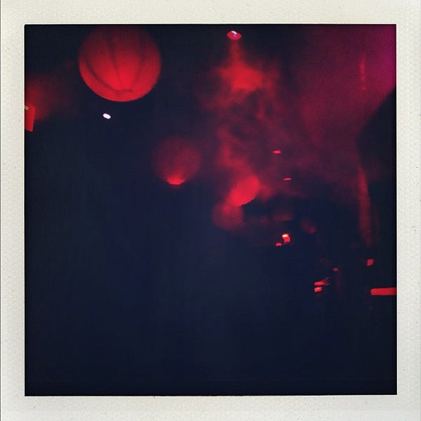Das Foto wurde bei Bobby&#39;s Nightclub von JiaJia F. am 12/2/2012 aufgenommen