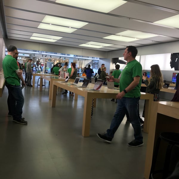 Photos at Apple Lakeside Electronics Store