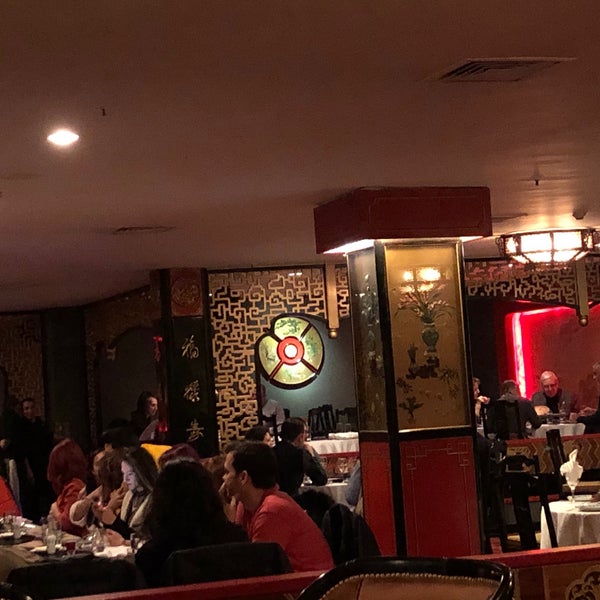 Photo taken at Dragon Restaurant by Ayhan on 3/1/2020