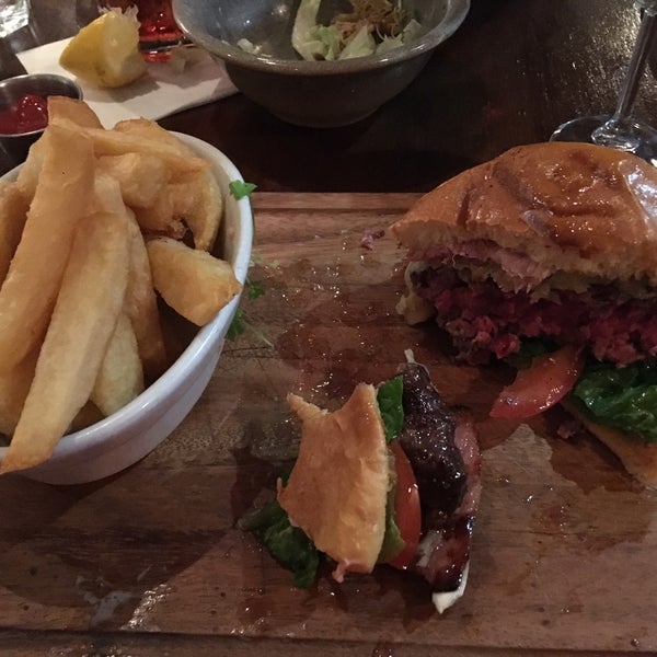 Palmers Restaurant Mile End and Globe Town 238 Roman Rd