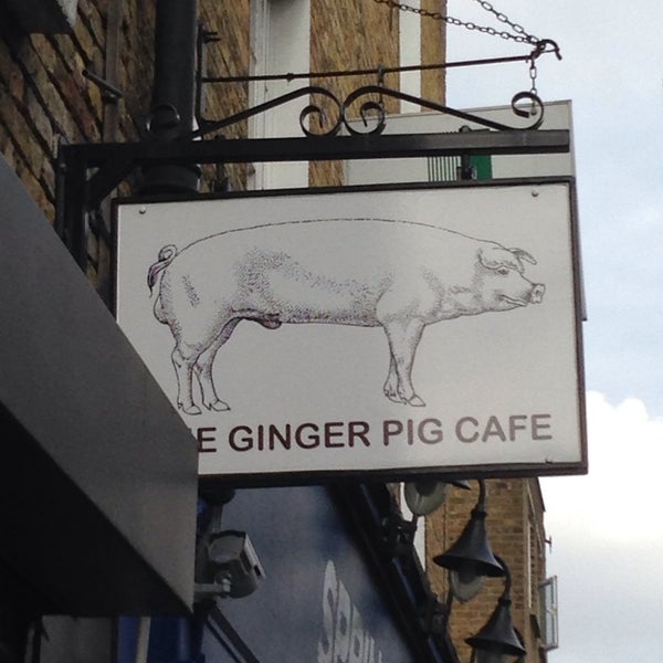 9/29/2013 tarihinde Dagmara K.ziyaretçi tarafından The Ginger Pig Café'de çekilen fotoğraf