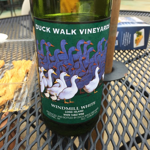 10/2/2016에 Tom L.님이 Duck Walk Vineyards에서 찍은 사진