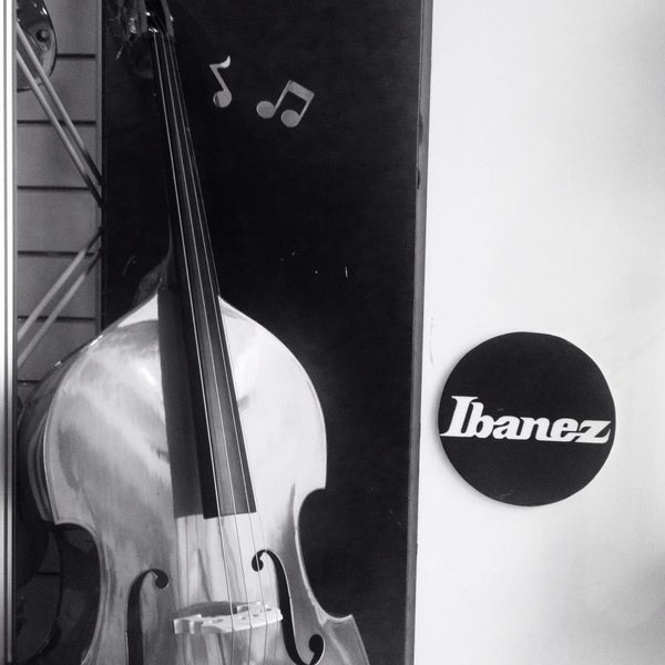 Photos At Alibaba Music Rue Du Lac De Come Les Berges Du Lac