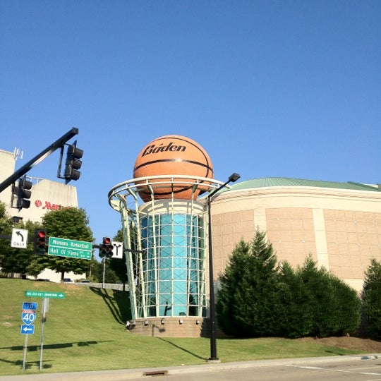 Снимок сделан в Knoxville Marriott пользователем Melvin J. 8/23/2012