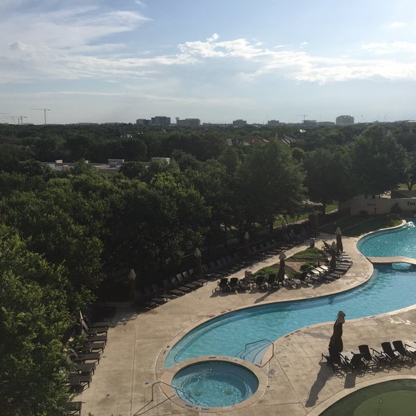 รูปภาพถ่ายที่ The Westin Dallas Stonebriar Golf Resort &amp; Spa โดย Joey R. เมื่อ 5/20/2015