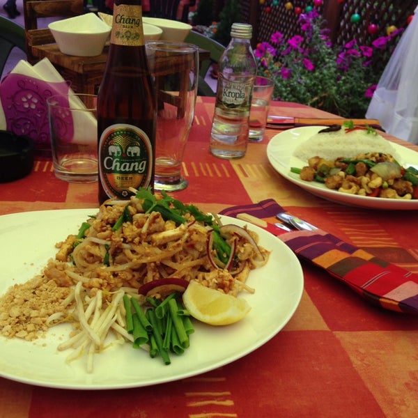 Das Foto wurde bei Big Mango, Thai Restaurant von Katarzyna N. am 7/4/2014 aufgenommen