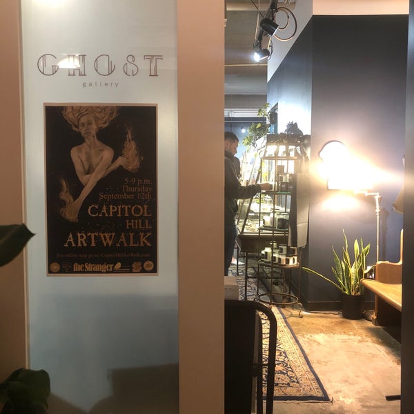 Foto tirada no(a) Ghost Gallery por Melissa D. em 9/13/2019