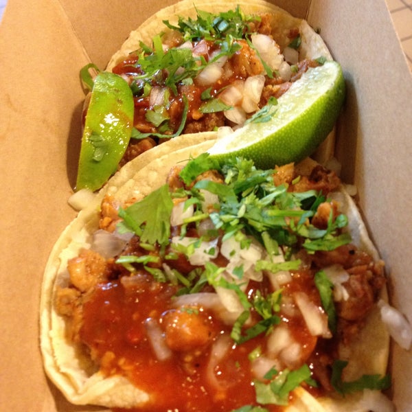 Das Foto wurde bei Los Agaves Mexican Street Food von Melissa D. am 8/4/2013 aufgenommen