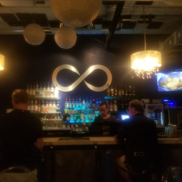 10/13/2018 tarihinde BC .ziyaretçi tarafından Infinity Lounge'de çekilen fotoğraf