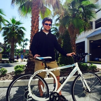 8/26/2015 tarihinde Mike M.ziyaretçi tarafından Clearwater Beach Scooter and Bike Rentals'de çekilen fotoğraf