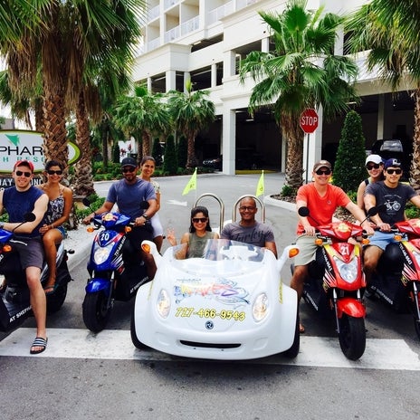 Photo taken at Clearwater Beach Scooter and Bike Rentals by Mike M. on 8/26/2015