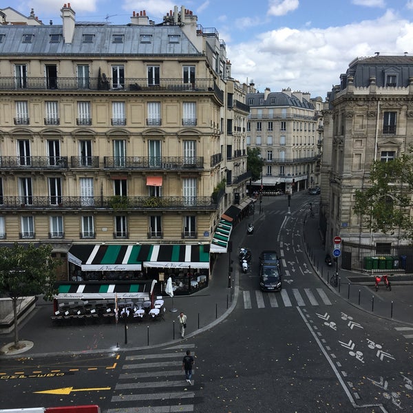 Foto diambil di Hôtel Splendid Étoile oleh Esterrovia. pada 7/30/2019