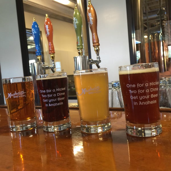 รูปภาพถ่ายที่ Anaheim Brewery โดย Duke O. เมื่อ 3/8/2015