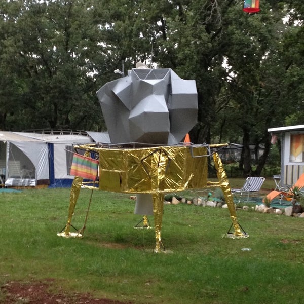 Solaris Camping
