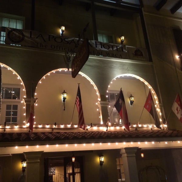 Foto tirada no(a) La Posada Hotel por Ralph R. em 1/6/2015