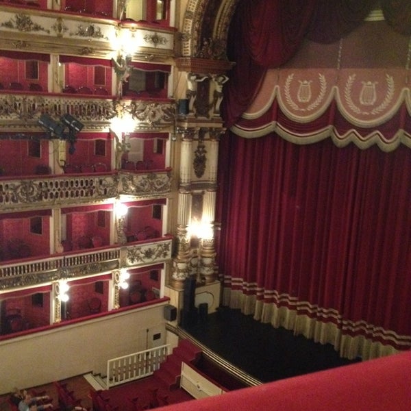 Photo prise au Teatro Bellini par Carmine T. le6/7/2014