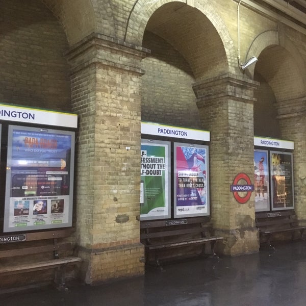 2/10/2019에 Egor K.님이 Paddington London Underground Station (Hammersmith &amp; City and Circle lines)에서 찍은 사진