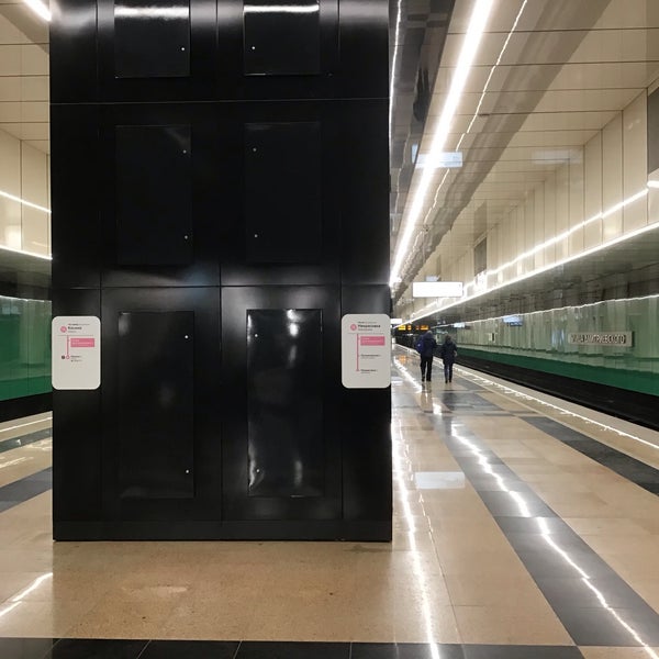 Улица Дмитриевского Метро Фото