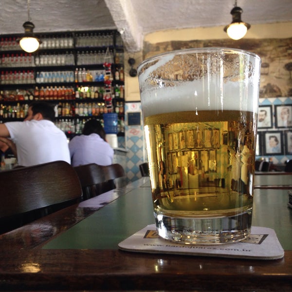 12/10/2017 tarihinde Luciano F.ziyaretçi tarafından Bar do Juarez'de çekilen fotoğraf