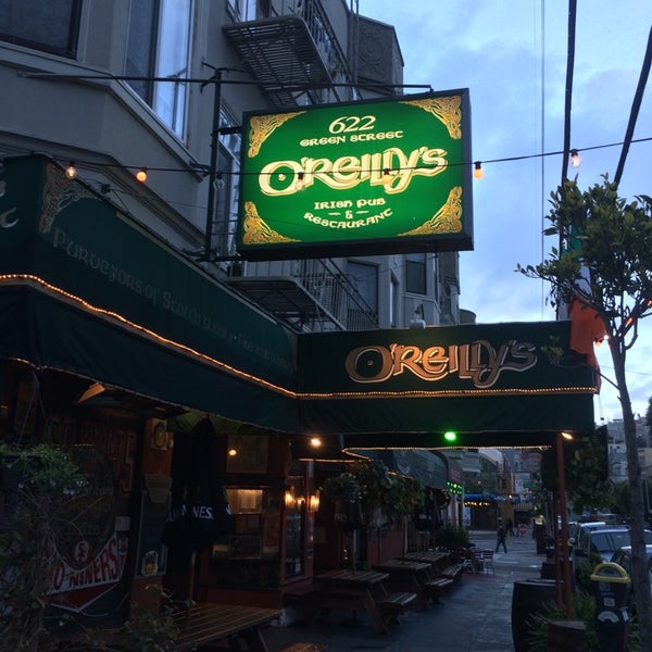 Das Foto wurde bei O&#39;Reilly&#39;s Irish Pub &amp; Restaurant von Gigi am 4/1/2014 aufgenommen