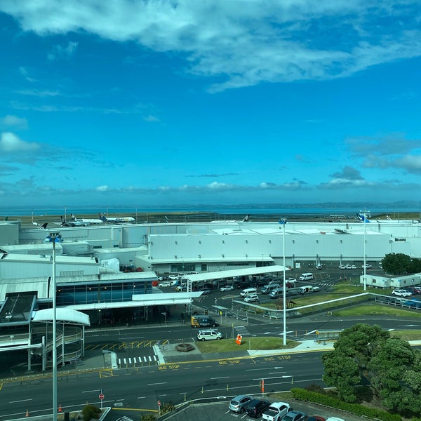 รูปภาพถ่ายที่ Novotel Auckland Airport โดย Tomohiro M. เมื่อ 1/13/2020