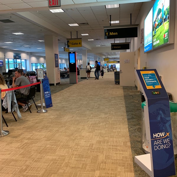 7/28/2019에 Blair K.님이 스튜어트 국제공항 (SWF)에서 찍은 사진