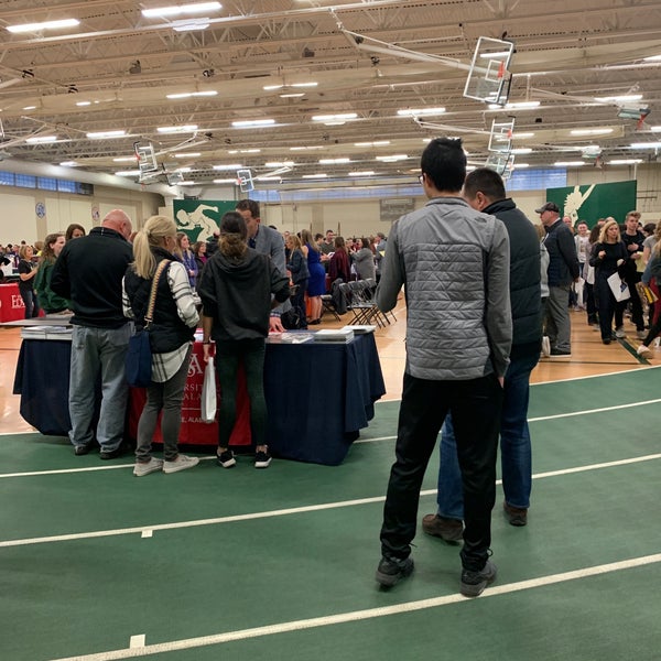 Glenbrook North High School 10 tips from 692 visitors