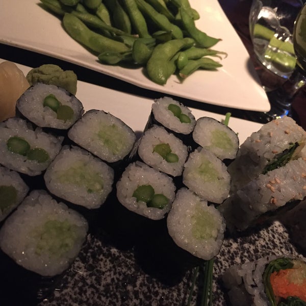 Excellent Vegetarian Sushi, lots of pieces for your money