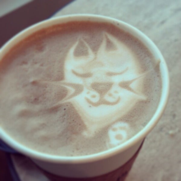 รูปภาพถ่ายที่ Daily Dose Cafe and Espresso โดย Heidi G. เมื่อ 2/19/2013
