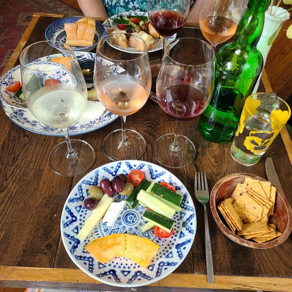 Grandiflora Wine Garden 1231 Boissevain Ave