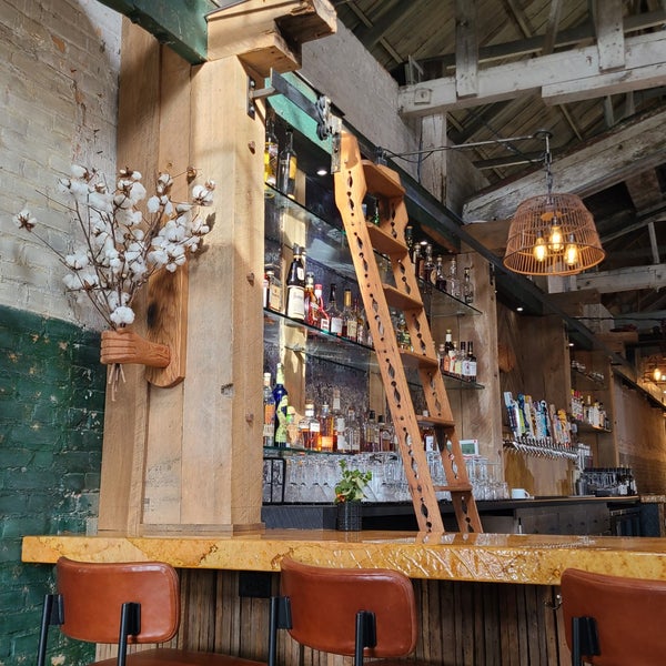 Herringbone On The Waterfront American Restaurant in Edenton