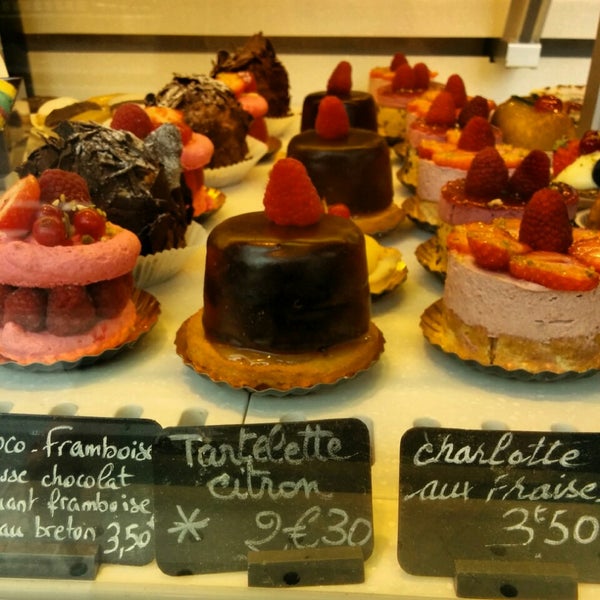 Кафе кондитерская la petite Boulangerie
