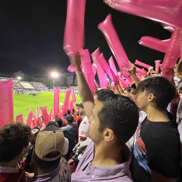 Estadio Ciudad de Caseros Atlético Estudiantes) caseros