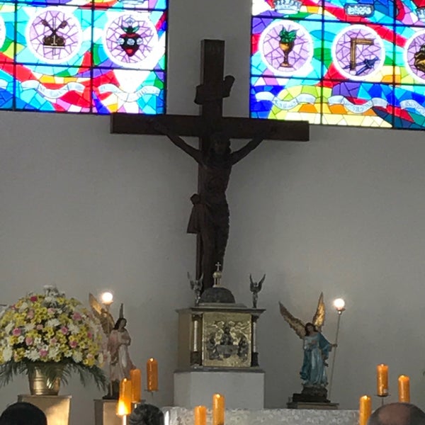 Photo taken at Iglesia cristo rey by Rodrigo B. on 1/22/2017
