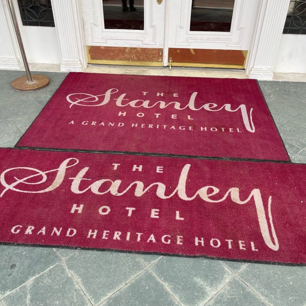 Das Foto wurde bei Stanley Hotel von Rachel W. am 3/23/2022 aufgenommen