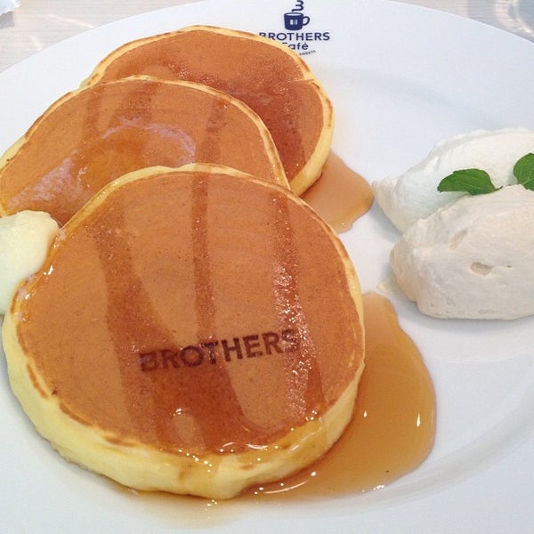 Photos At Brothers Cafe 梅田opa店 3 Tips From 794 Visitors
