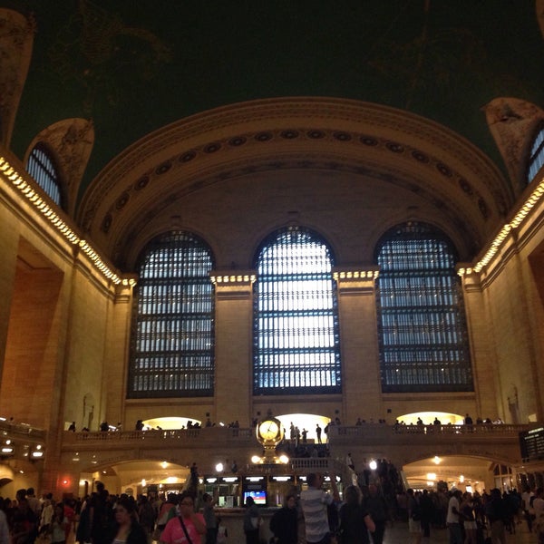 Das Foto wurde bei Grand Central Terminal von Jessica L. am 6/15/2015 aufgenommen