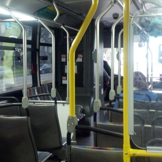 Berlin Bus 115.